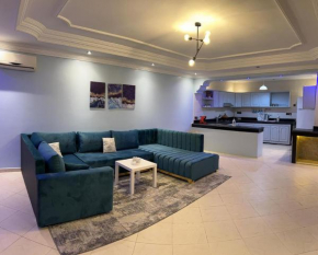(177) Cozy apartment with balcony in corniche with nice view